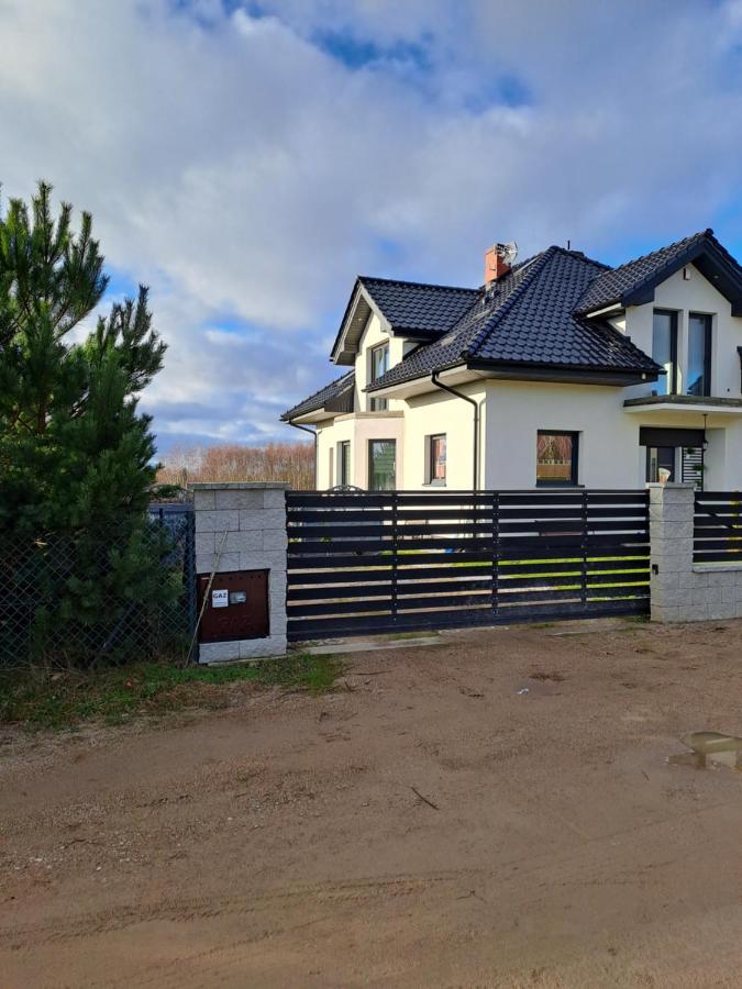 Villa Nadmorski Dom Pod Lasem Mieroszyno Exterior foto